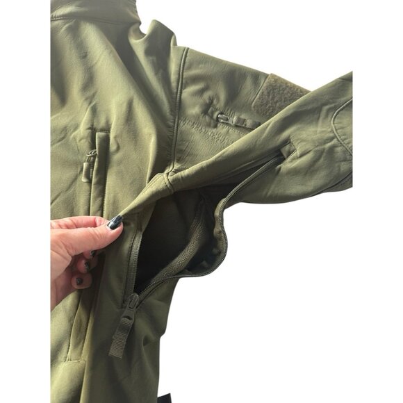 Condor Men's Sz L 602 Summit Soft Shell Jacket in Olive Green - Picture 10 of 14